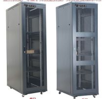 高清视角下的网络机柜 架构、选型与管理要点